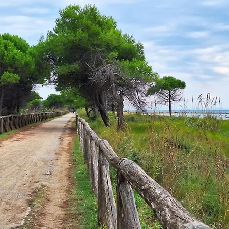 With Pool View-beahost Bibione