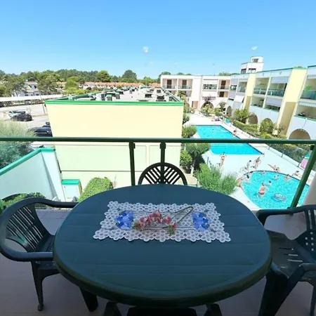 With Pool View-beahost Апартаменты Бибионе